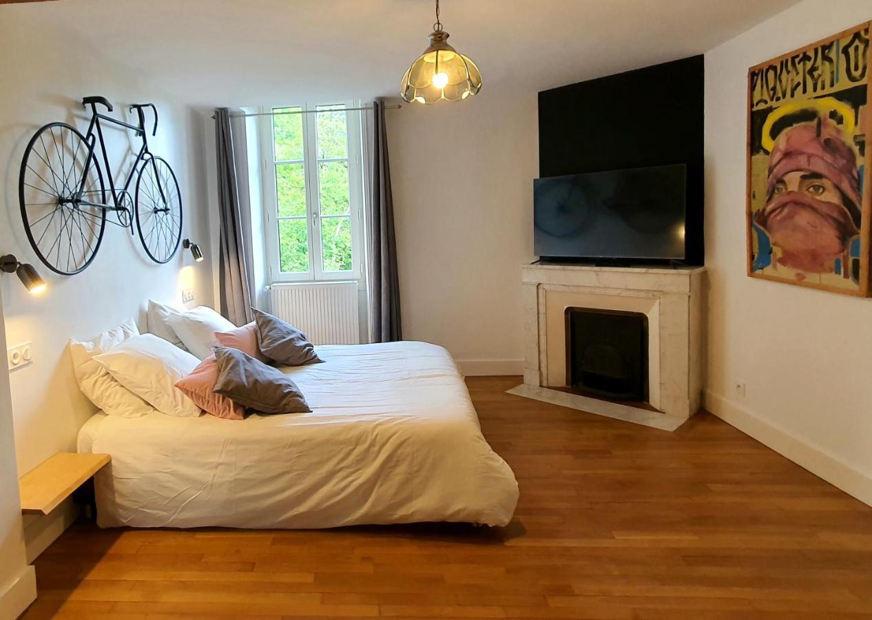 Le Moulin Neuf Bed & Breakfast Ancy-le-Franc Bagian luar foto
