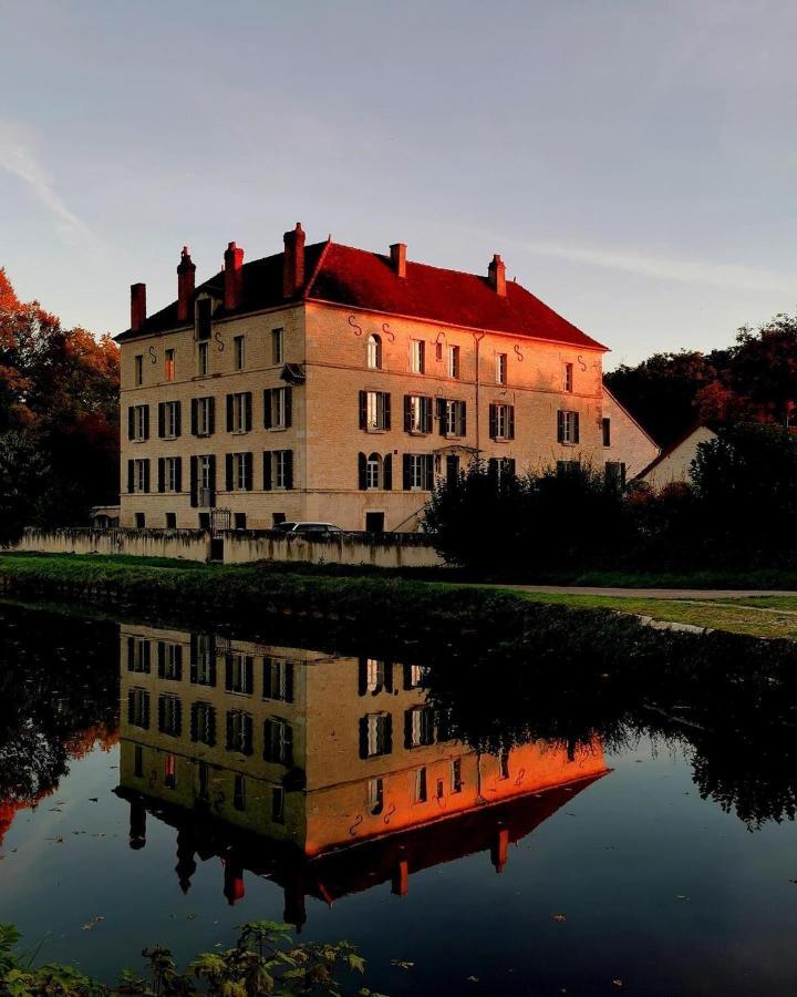 Le Moulin Neuf Bed & Breakfast Ancy-le-Franc Bagian luar foto